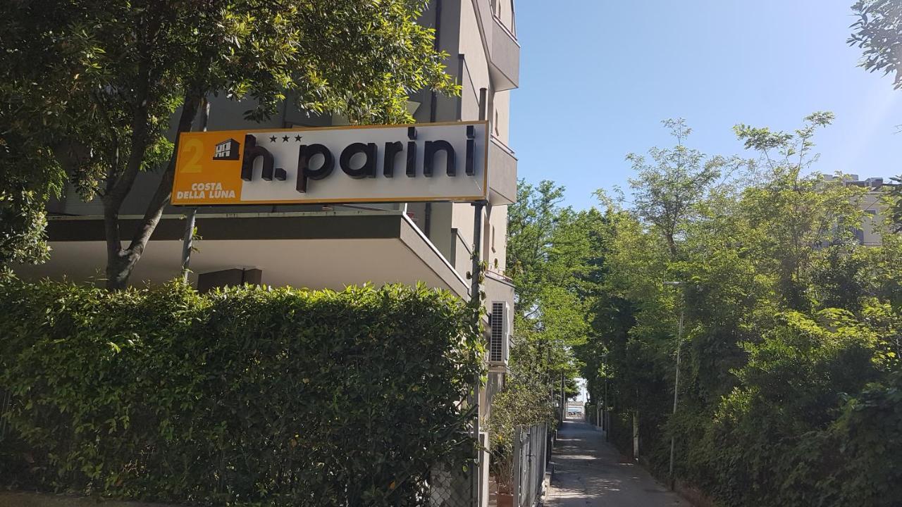 Hotel Parini 3*